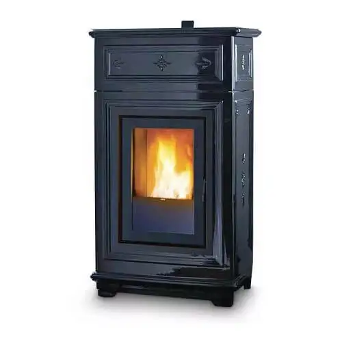 sissy_pellet-freeIBnz68LdNJI3F-1