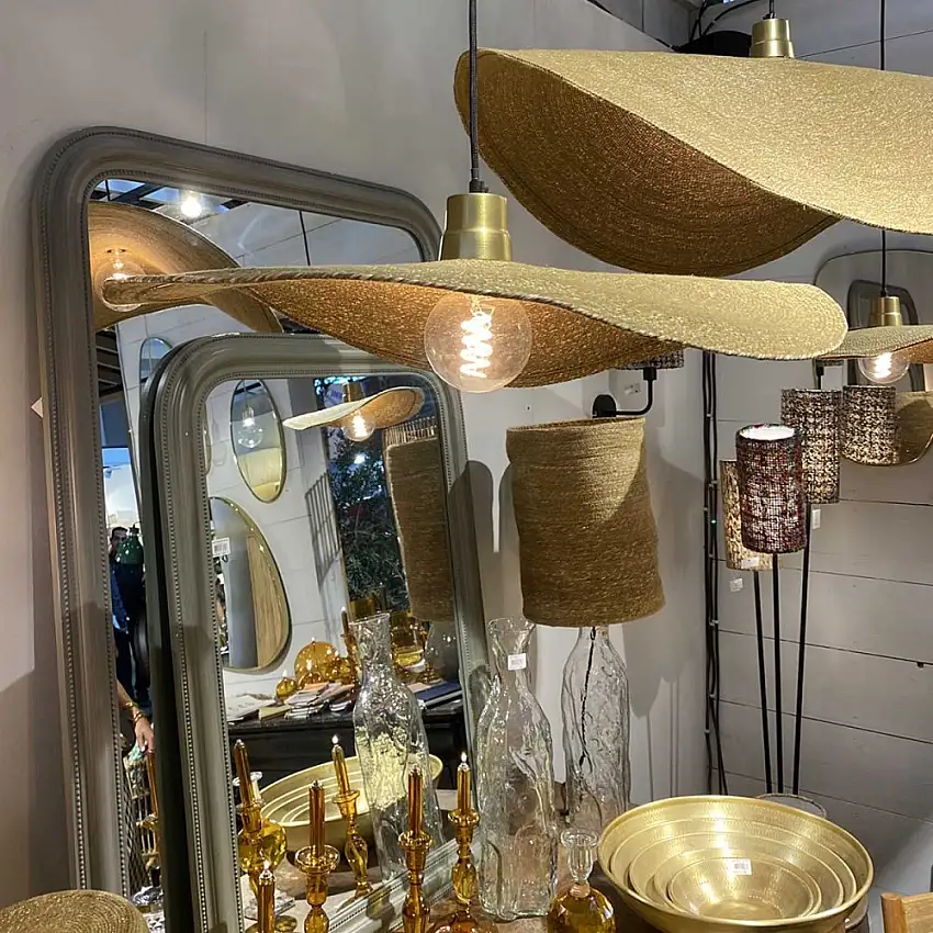 suspension-flower-en-herbier-naturel-avec-monture-doree-3-tailles-1