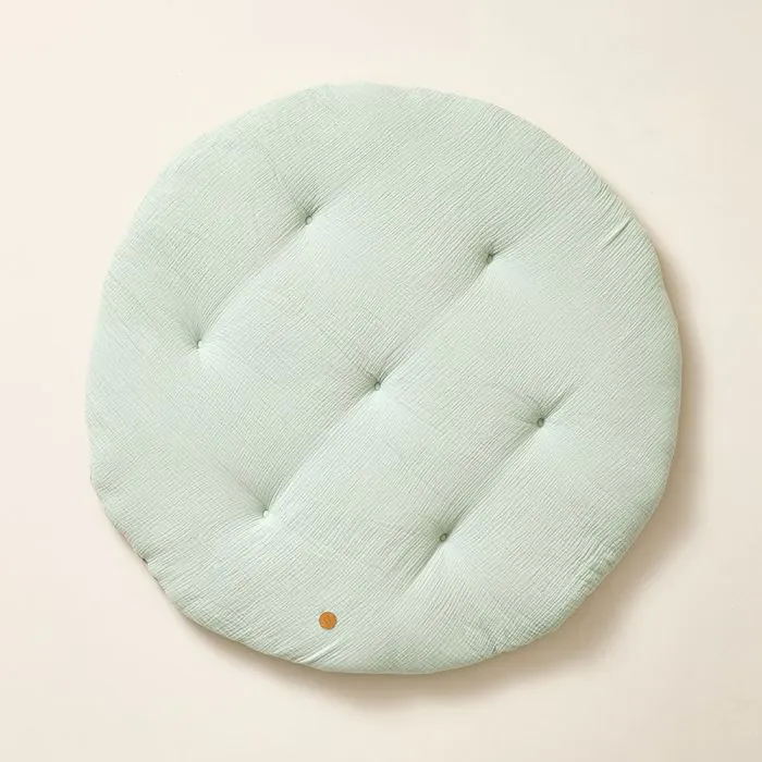 tapis-de-jeu-rond-rond-mousseline-vert-petite-amelie-1