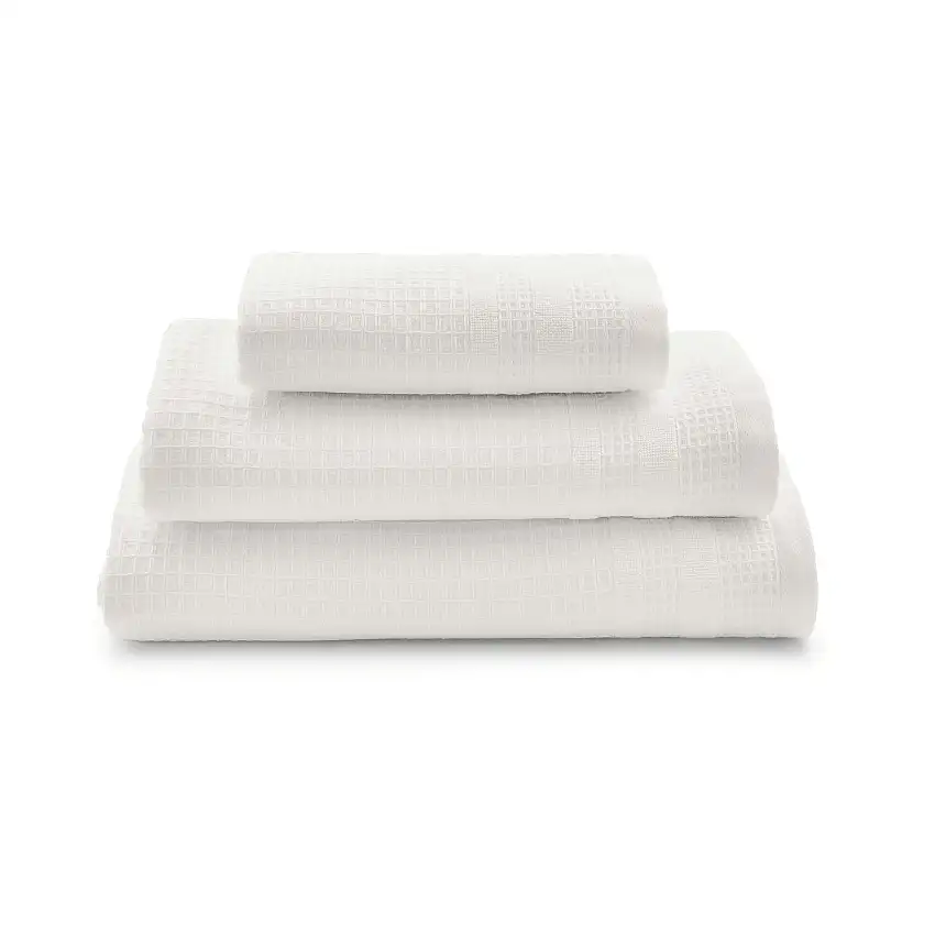white_waffle_towel_stack_co-1